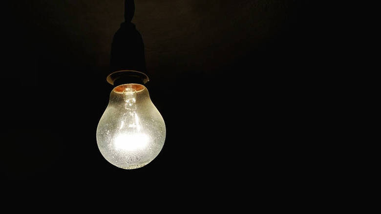 Ηλεκτρικό ρεύμα : Ποιοι δικαιούνται το νέο ΚΟΤ Γ