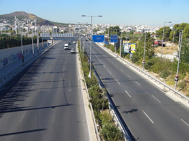 Άνοιξε η Λεωφόρος Κύμης