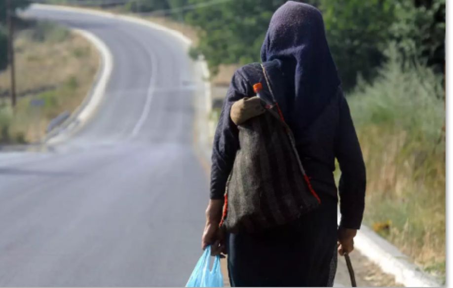Συγκλονιστική επιστολή από 75χρονη