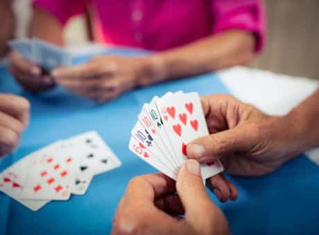 Εντοπίστηκαν δύο παράνομες χαρτοπαιχτικές λέσχες