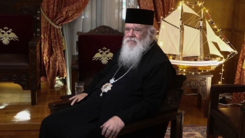 Ιερώνυμος : Bάφτιση παιδιών ομόφυλων ζευγαριών
