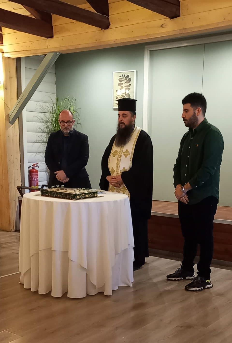 ΚΟΠΗ ΠΙΤΑΣ ΝΕΦΡΟΓΑΙΑ ΜΧΑ