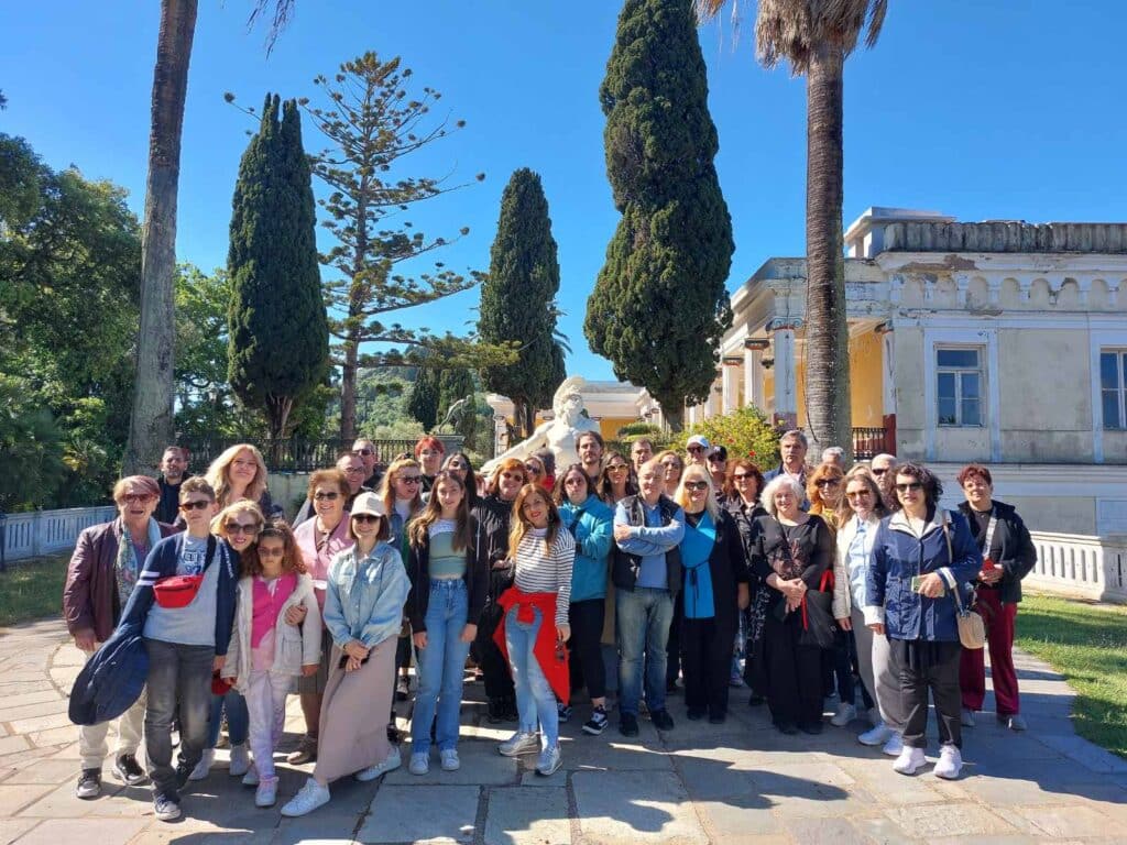 Η ΧΟΡΩΔΙΑ ΤΡΙΠΟΛΗΣ ΣΤΗΝ ΚΕΡΚΥΡΑ !