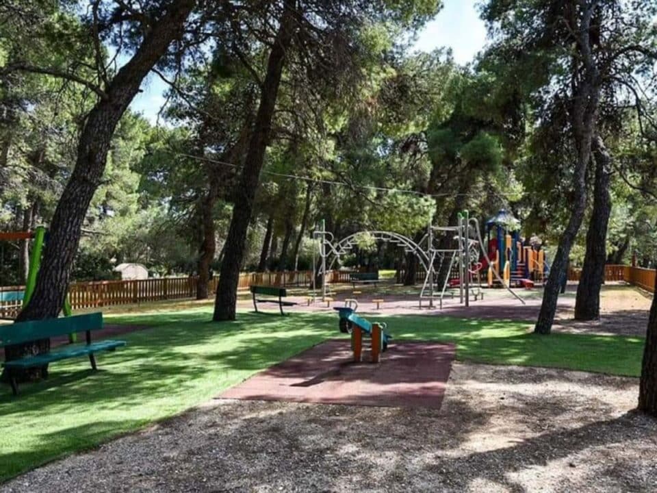 Φιλοξενία 67 παιδιών υπαλλήλων της Περιφέρειας Πελοποννήσου σε παιδικές κατασκηνώσεις
