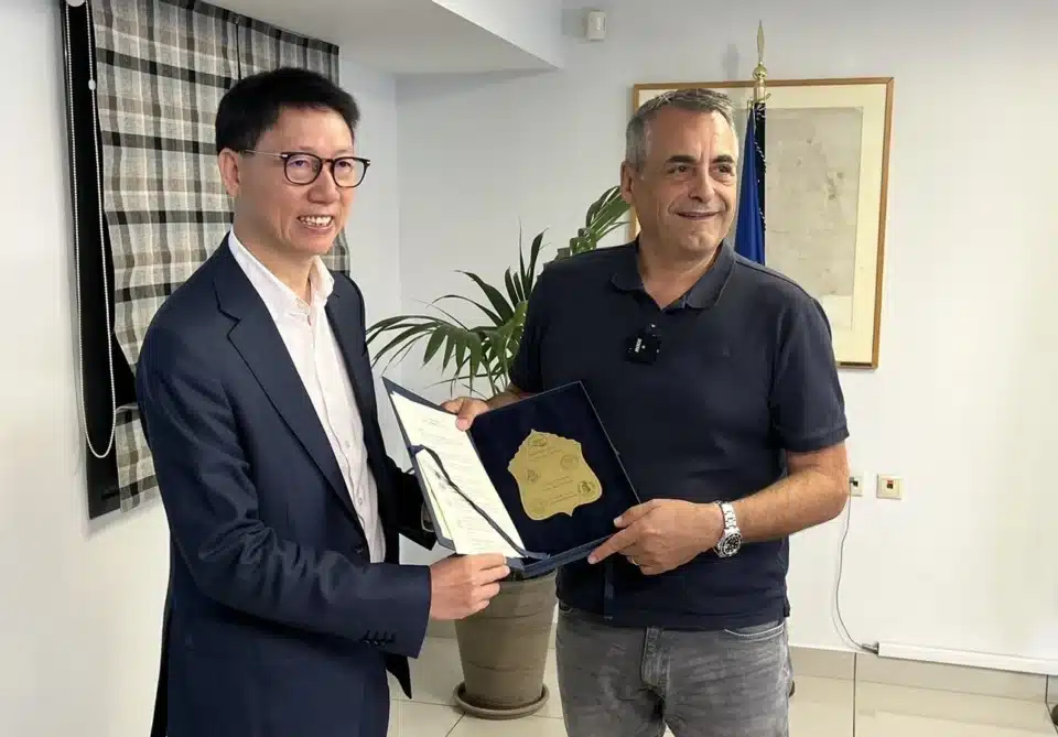 Κώστας Τζιούμης: “Συνεχίζουμε τις επαφές με στόχο την προώθηση κοινών δράσεων και την ανταλλαγή τεχνογνωσίας”