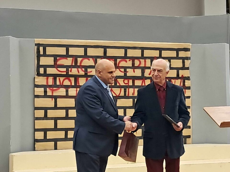 ΧΟΡΩΔΙΑ ΤΡΙΠΟΛΗΣ : Η "ΣΤΕΓΗ ΕΛΛΗΝΙΚΩΝ ΧΟΡΩΔΙΩΝ" ΤΙΜΗΣΕ ΤΟΝ ΝΙΚΟ ΓΑΡΓΑΛΙΩΝΗ!