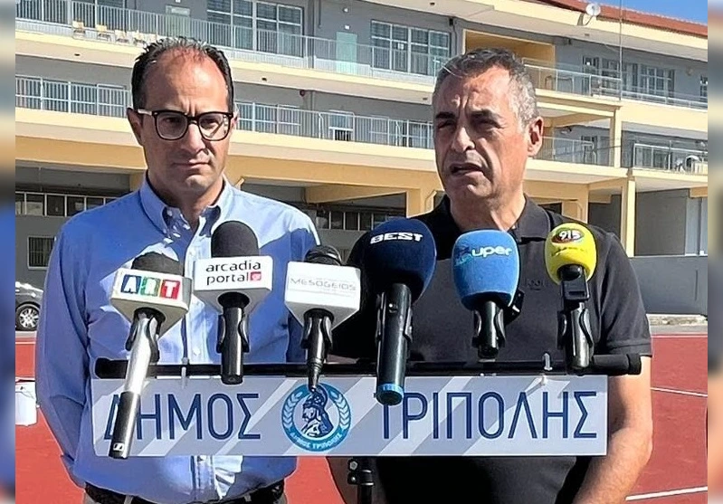 Κώστας Τζιούμης: “Βελτιώνουμε την καθημερινότητα μαθητών και εκπαιδευτικών»