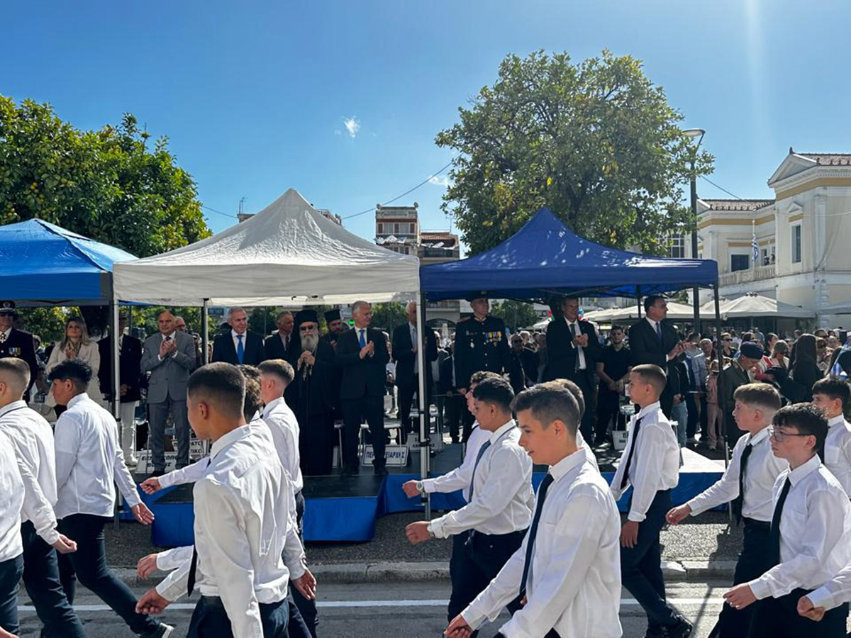Σε κάθε γωνιά της Πελοποννήσου η Περιφέρεια — τιμή και μνήμη για το Έπος του ’40