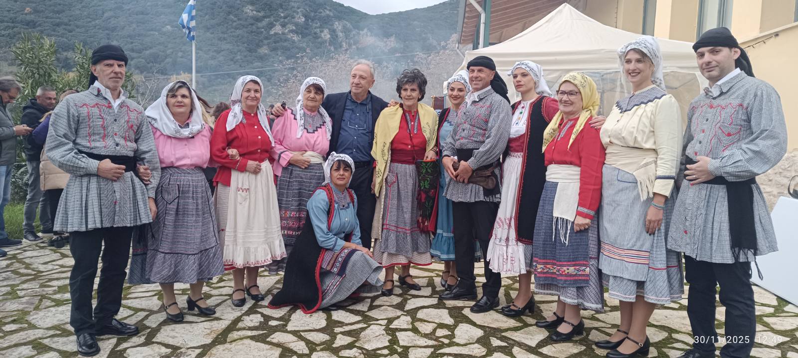Ο Χορευτικός Όμιλος Τρίπολης στο έθιμο της Γουρουνοχαράς στο Άγαλι